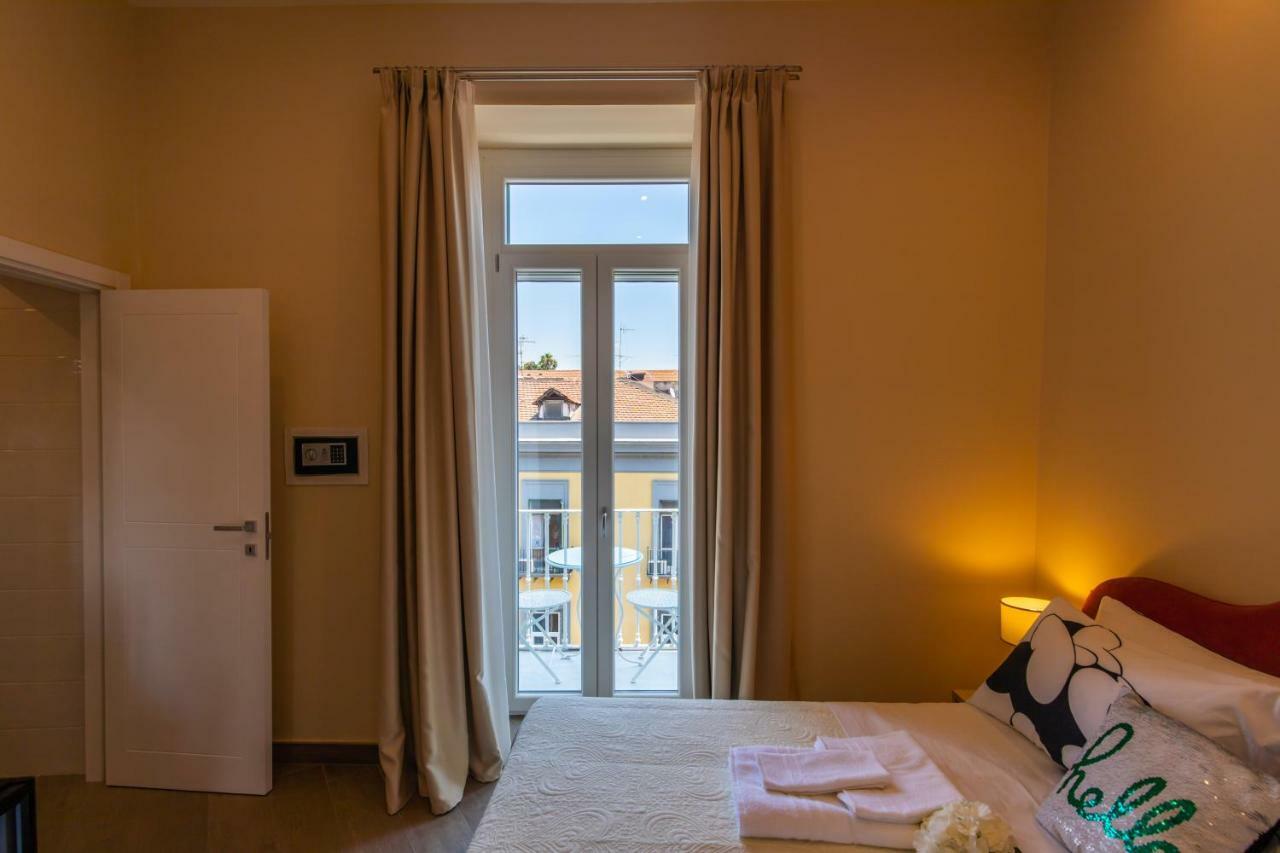 B&B Napoli Holidays Exterior photo